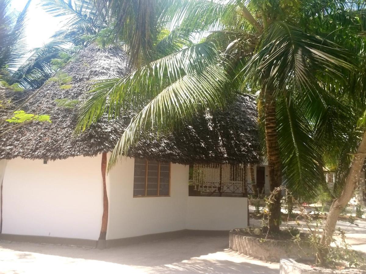 Mpole Bungalows Michamvi Екстериор снимка
